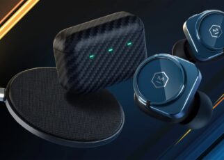 Earphones with Active Noise Cancellation (MW09)